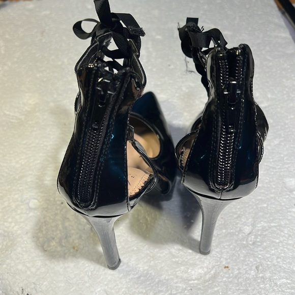 Madison by Shoe Dazzle, 5.5, black faux patent leather. Ankle laced - Picture 3 of 4